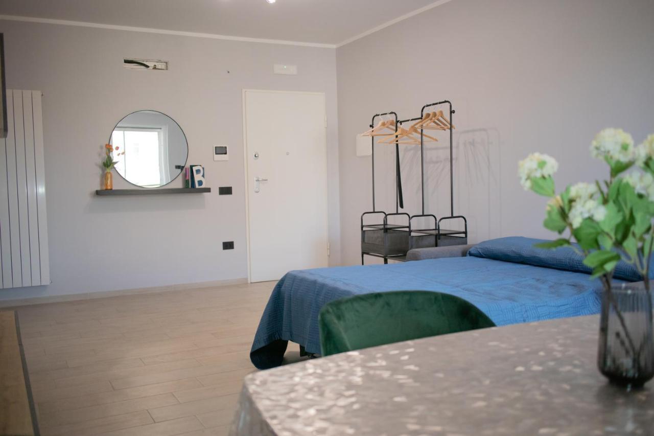 E-Twelve Apartment Naples Extérieur photo