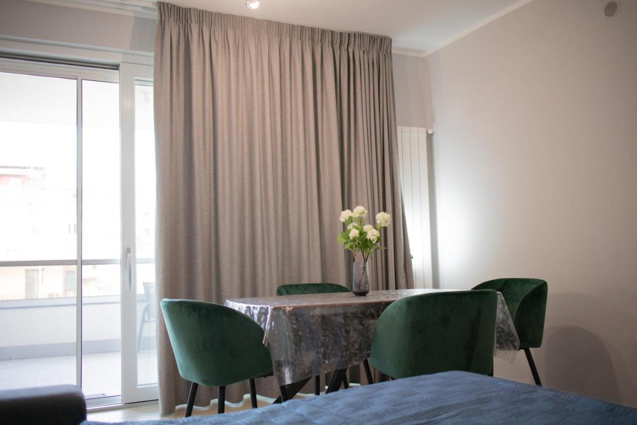 E-Twelve Apartment Naples Extérieur photo